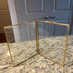 Double 6x8 Folding Picture Frames